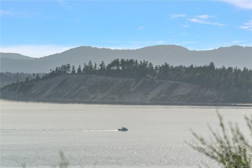 377 Evergreen Lane, Sidney Island, BC 