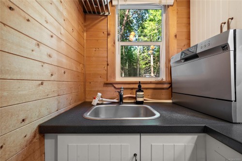 377 Evergreen Lane, Sidney Island, BC 