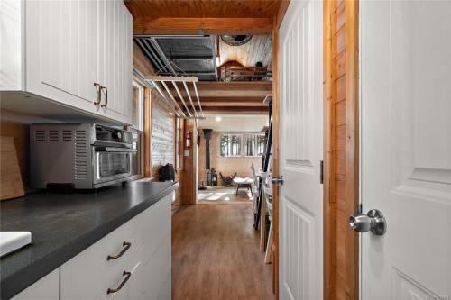377 Evergreen Lane, Sidney Island, BC 