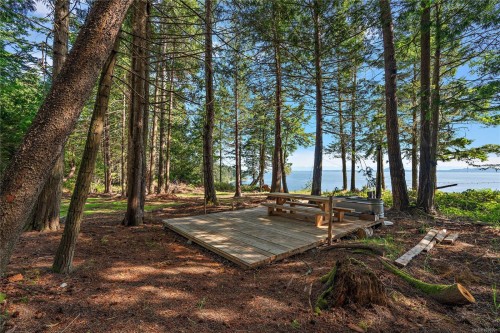 377 Evergreen Lane, Sidney Island, BC 