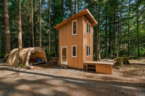 377 Evergreen Lane, Sidney Island, BC 