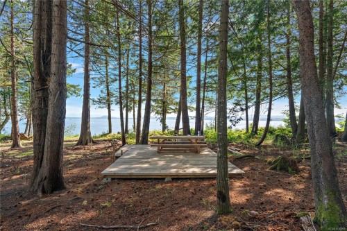 377 Evergreen Lane, Sidney Island, BC 