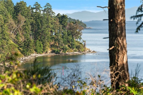 377 Evergreen Lane, Sidney Island, BC 