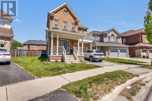 11 WARNFORD CIRCLE  Ajax, ON L1T 0J6