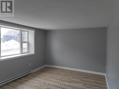 2 - 17 MAIN STREET W , Elizabethtown-Kitley, Ontario K0E 1M0 3