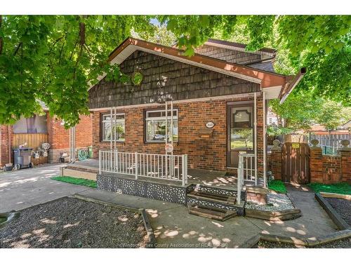 3648 King, Windsor, ON 
