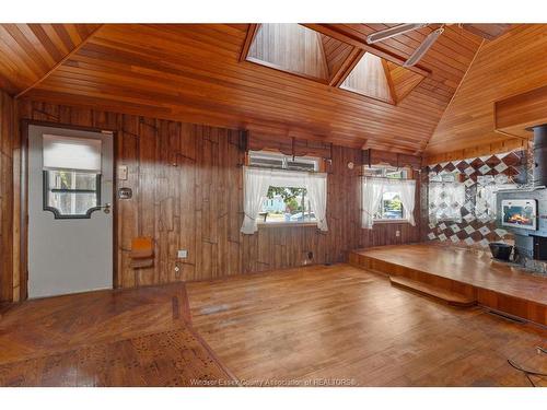 3648 King, Windsor, ON 