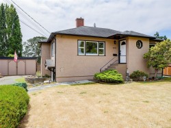 1157 Lyall St  Esquimalt, BC V9A 5G6