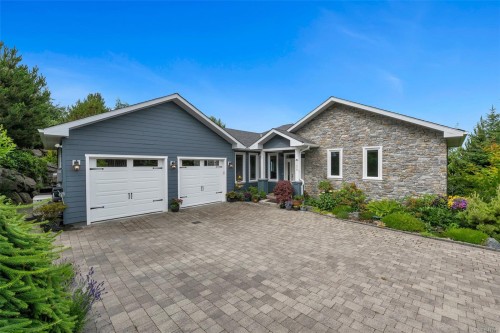 7420 Thornton Hts, Sooke, BC 