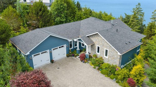 7420 Thornton Hts, Sooke, BC 