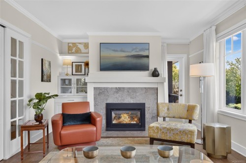 1685 Beaufort Ave, Comox, BC 