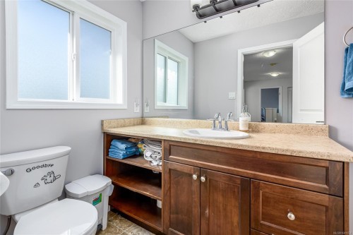 1416 Noel Ave, Comox, BC 