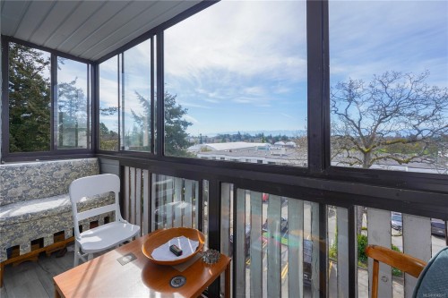 #404-614 Fernhill Pl  Esquimalt, BC V9A 4Z1