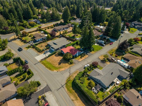 560 Eaglecrest Dr, Qualicum Beach, BC 
