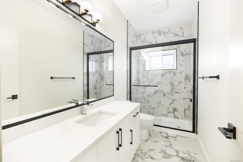 909 Harbour View St, Nanaimo, BC 