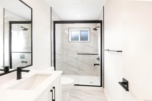 909 Harbour View St, Nanaimo, BC 