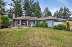 464 Quatsino Rd  Qualicum Beach, BC V9K 1B5