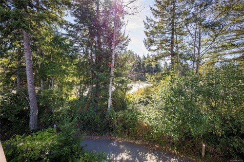 207 Linstead Pl, Nanaimo, BC 