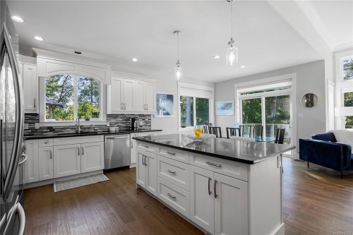 207 Linstead Pl, Nanaimo, BC 