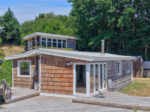 343 Lazo Rd, Comox, BC 