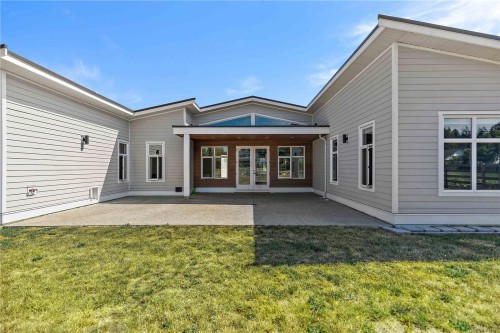 846 Birch Rd, North Saanich, BC 