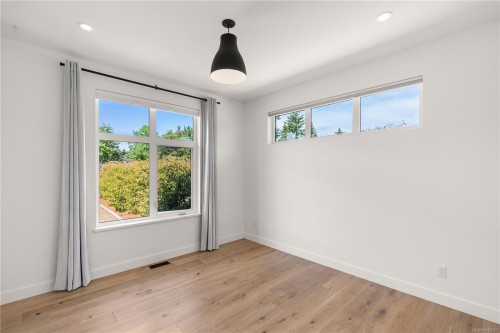 846 Birch Rd, North Saanich, BC 
