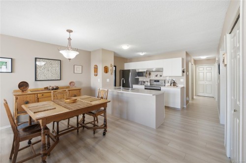 #27-6245 Blueback Rd, Nanaimo, BC 