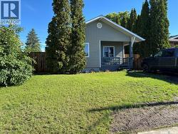 944 Brown STREET Moose Jaw, SK S6H 2Z2