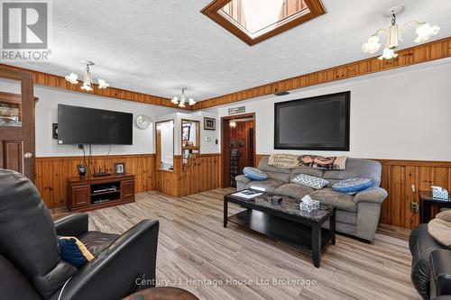 15067 Elginfield Road, Middlesex Centre, ON 