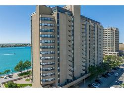 909-155 FRONT Street NORTHSarnia, ON N7T 7V5