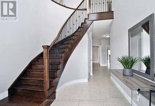 3 Lockwood Street, Cambridge, ON - Indoor Photo Showing Other Room
