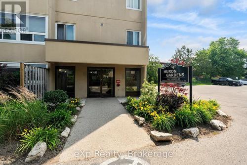 220 - 1447 HURON STREET  London East (East D), ON N5V 2E6