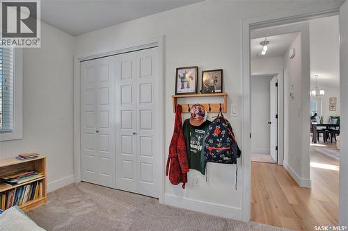 655 Kolynchuk Court, Saskatoon, SK 