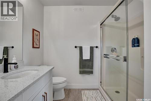 655 Kolynchuk Court, Saskatoon, SK 