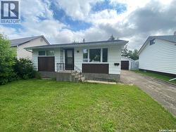 65 Irwin AVENUE Yorkton, SK S3N 2E4