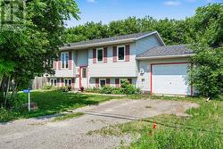 7496 ROGER STEVENS DRIVE Montague, ON K7A 4X9