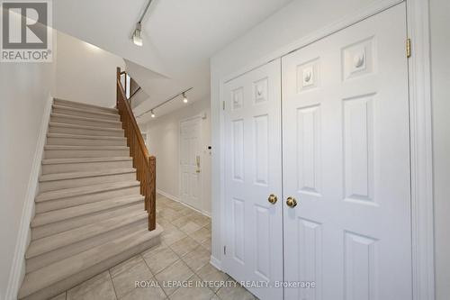 2 Panorama Private, Ottawa, ON 