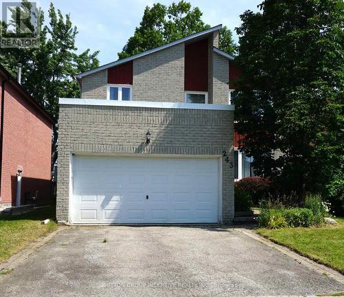 243 HICKLING TRAIL  Barrie, ON L4M 5W9
