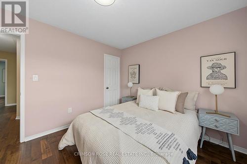 506 Pondview Place, Oakville, ON - Indoor Photo Showing Bedroom