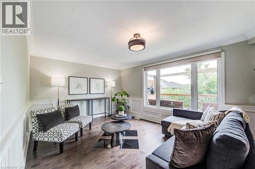 182 Kerwood Drive, Cambridge, ON - Indoor Photo Showing Living Room