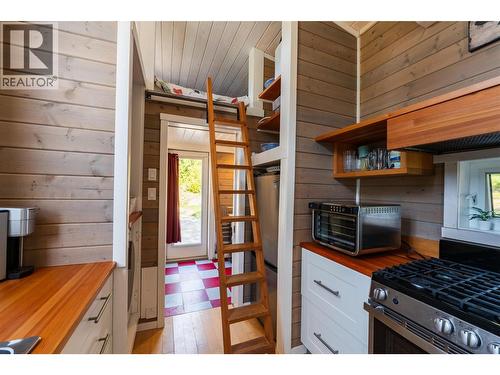 6736 3A Highway, Nelson, BC 