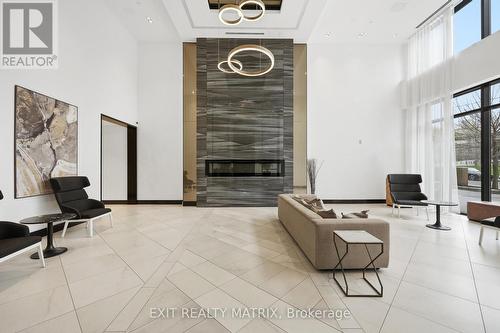513 - 255 Bay Street, Ottawa, ON 