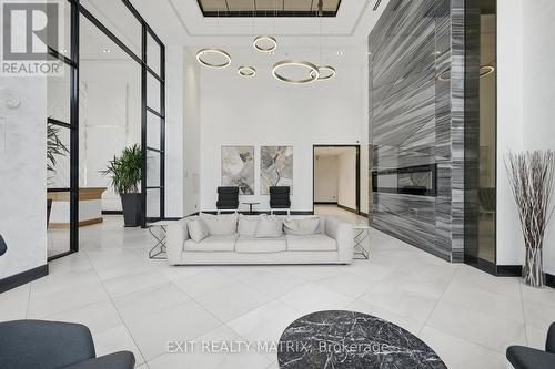 513 - 255 Bay Street, Ottawa, ON 