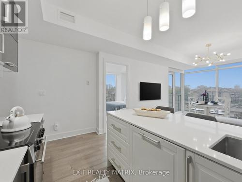 513 - 255 Bay Street, Ottawa, ON 