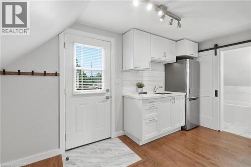 410 Beach Boulevard, Hamilton, ON 