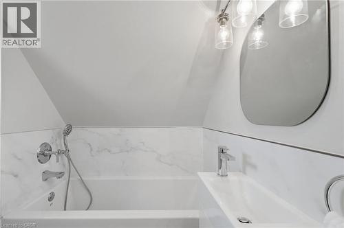 410 Beach Boulevard, Hamilton, ON 