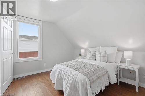 410 Beach Boulevard, Hamilton, ON 