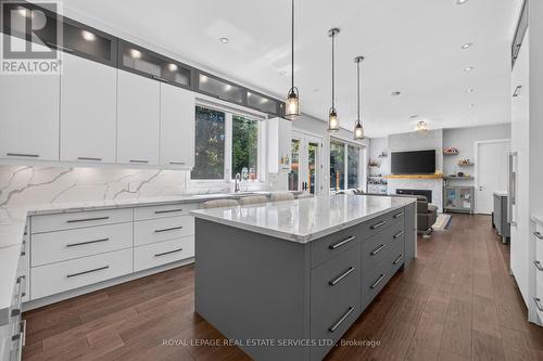 1568 Broadmoor Avenue, Mississauga, ON 
