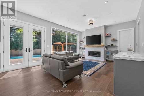 1568 Broadmoor Avenue, Mississauga, ON 
