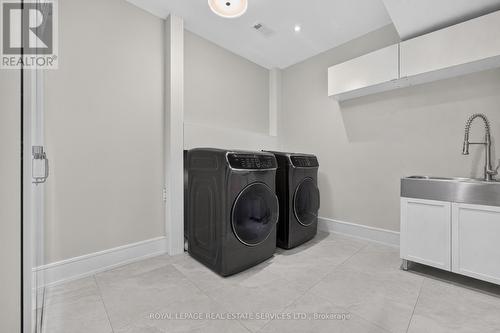 1568 Broadmoor Avenue, Mississauga, ON 